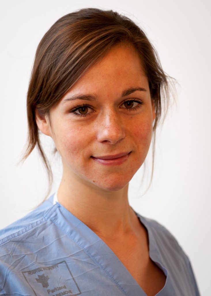 Dr. Suzanne van Asten